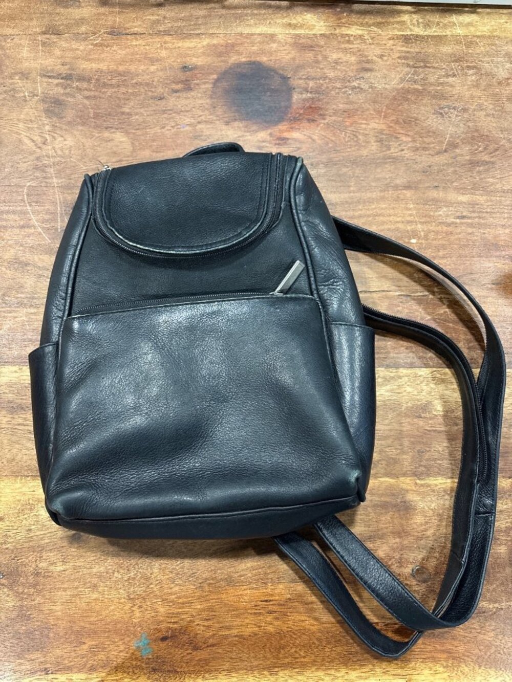Wilsons Leather Black Backpack Multiple Zipper Compartments & Adjustable Straps